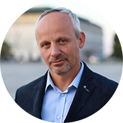 photo_piotr_kras.png